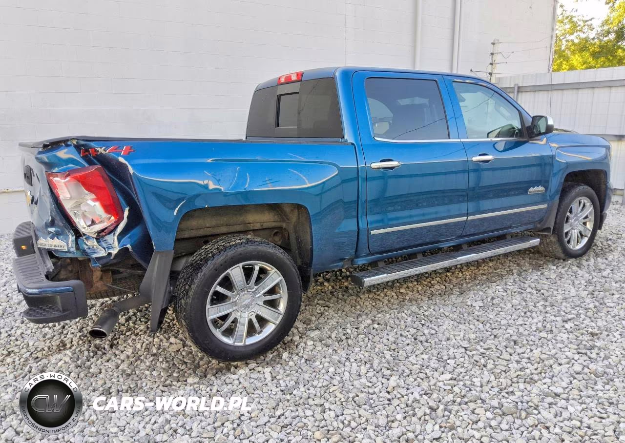 2018 Chevrolet Silverado 1500 High Country VIN:3GCUKTEC0JG257401 - 3