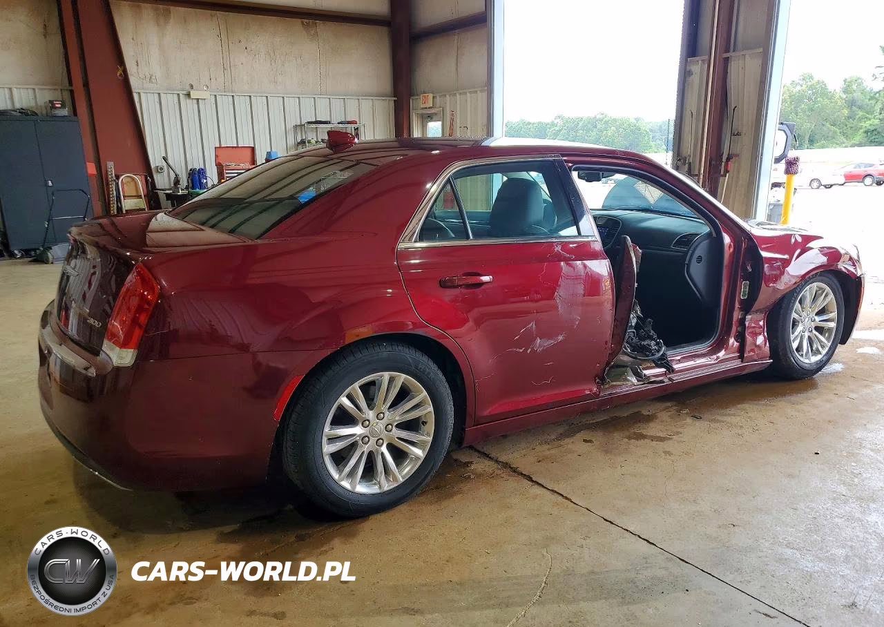 2017 Chrysler 300 Limited VIN:2C3CCAAG9HH547088 - 3
