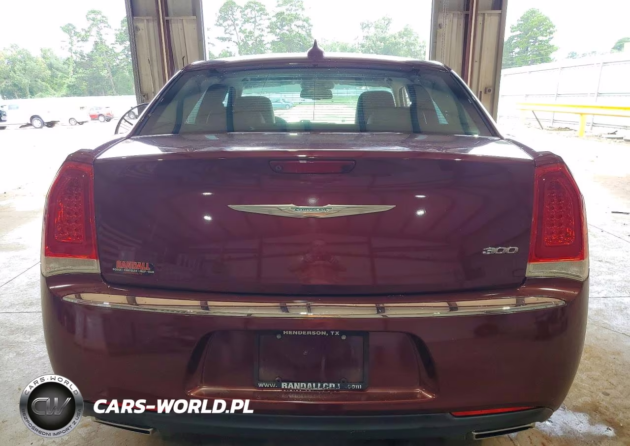 2017 Chrysler 300 Limited VIN:2C3CCAAG9HH547088 - 6