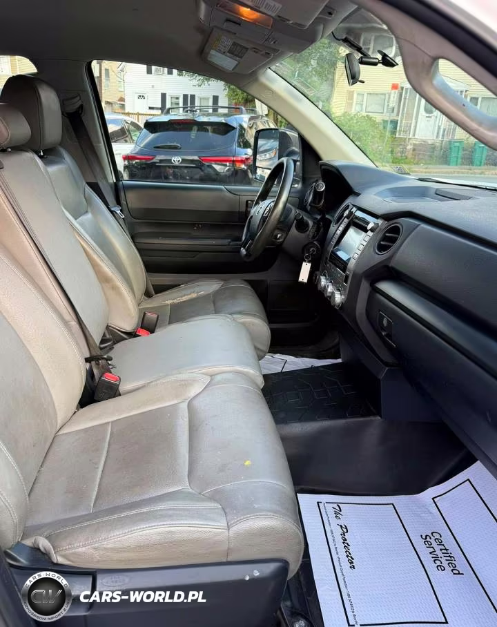 2017 Toyota Tundra Sr VIN:5TFCY5F14HX021388 - 7