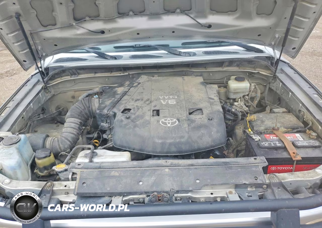 2008 Toyota Fj Cruiser Base VIN:JTEZU11F38K002860 - 11