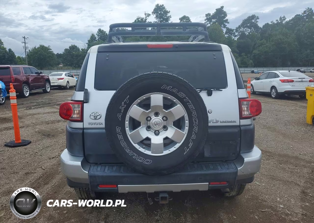 2008 Toyota Fj Cruiser Base VIN:JTEZU11F38K002860 - 6