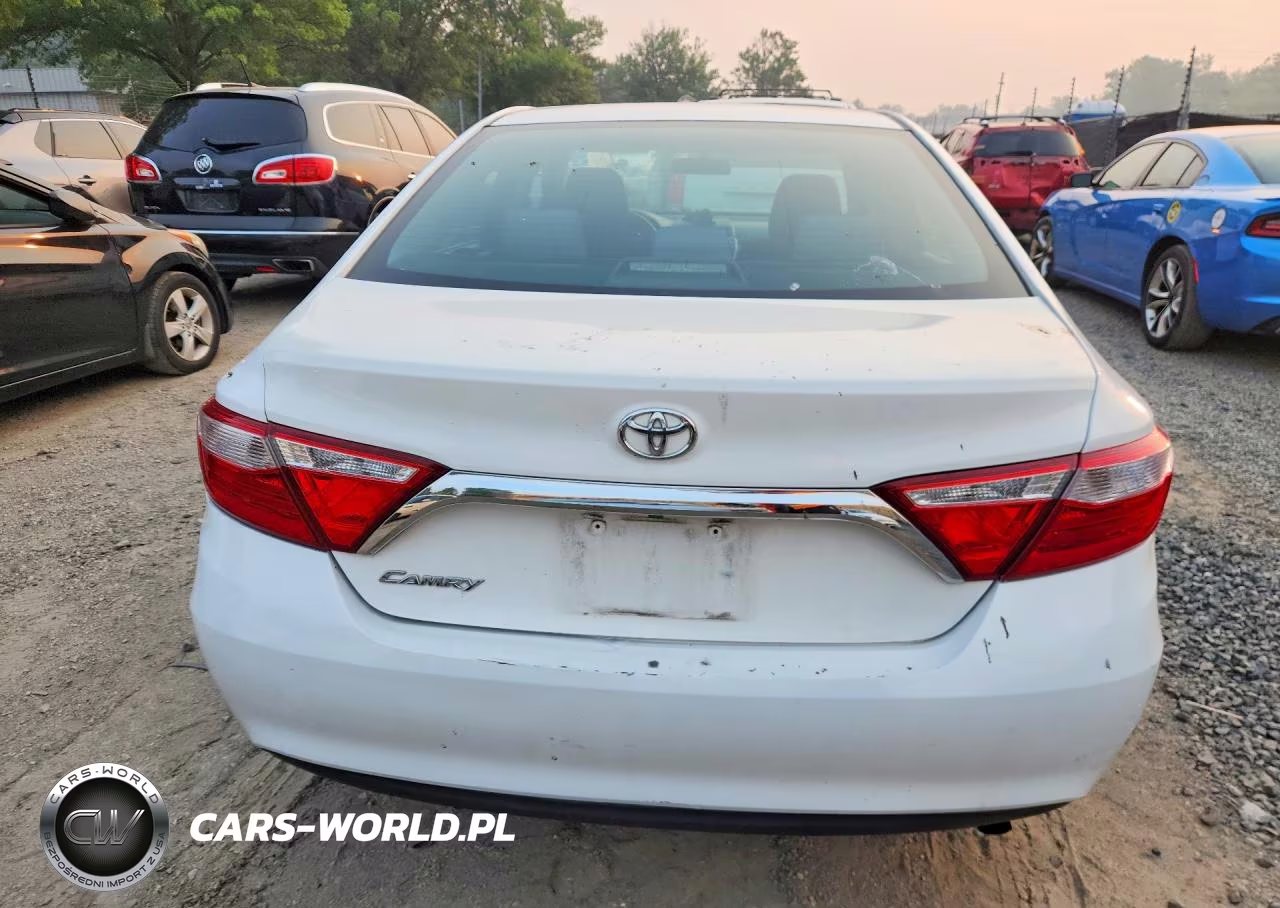 2015 Toyota Camry Le VIN:4T1BF1FKXFU494306 - 6