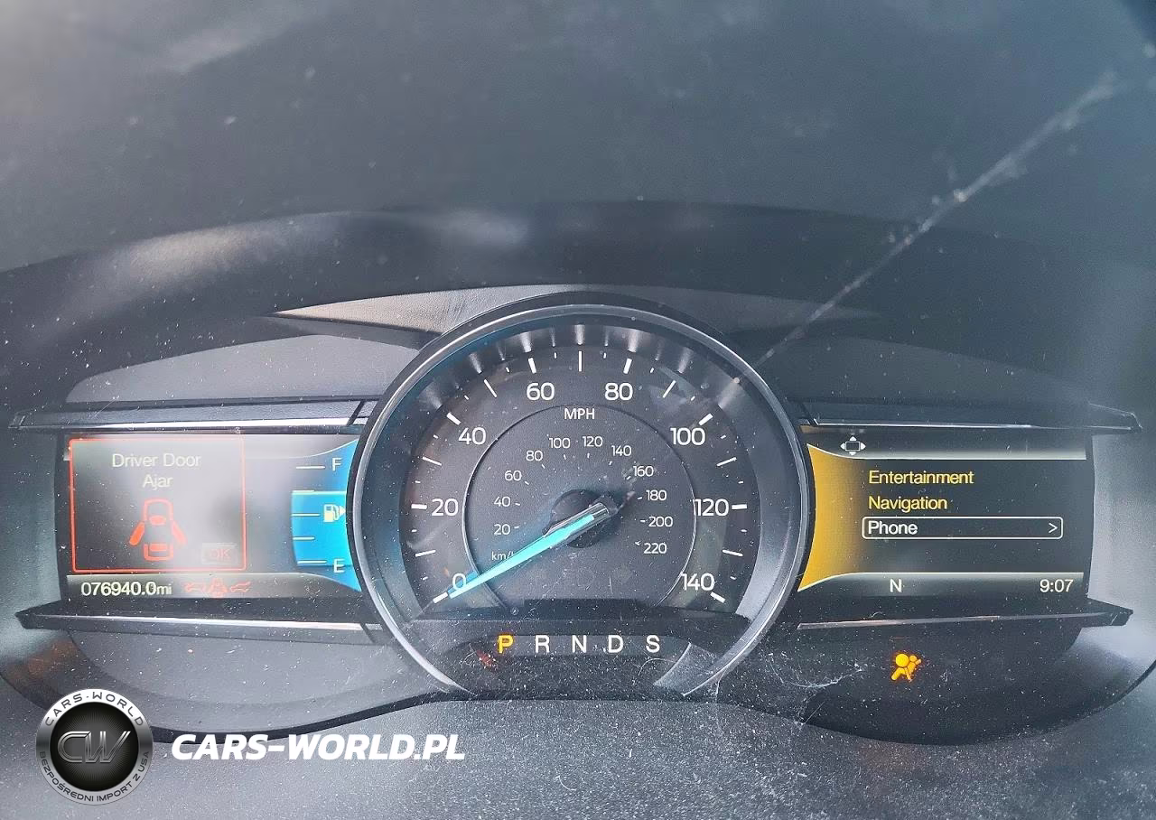 2019 Ford Explorer Xlt VIN:1FM5K8D85KGB35897 - 9