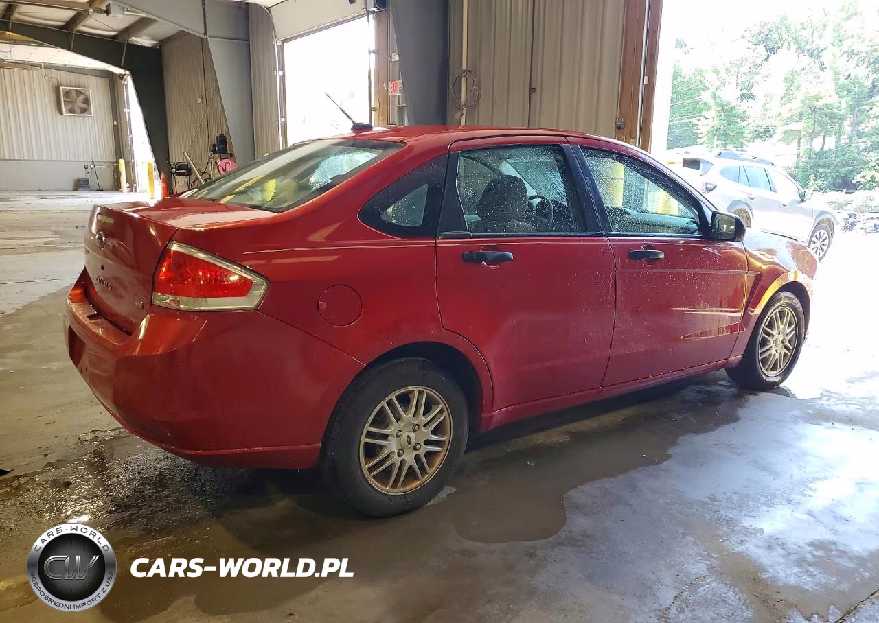 2009 Ford Focus Se VIN:1FAHP35N59W229083 - 3