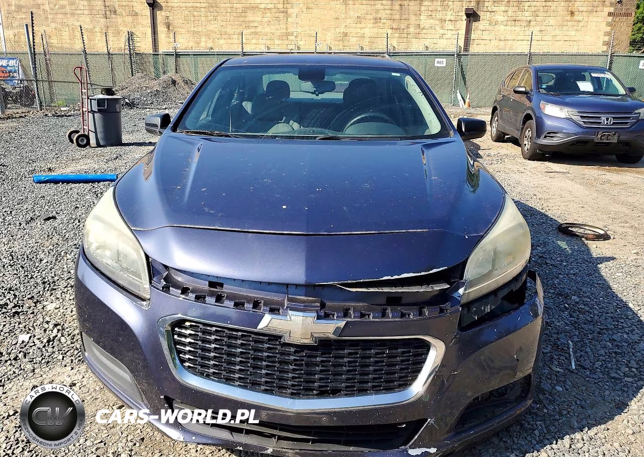 2015 Chevrolet Malibu Ls VIN:1G11B5SL8FF127905 - 5