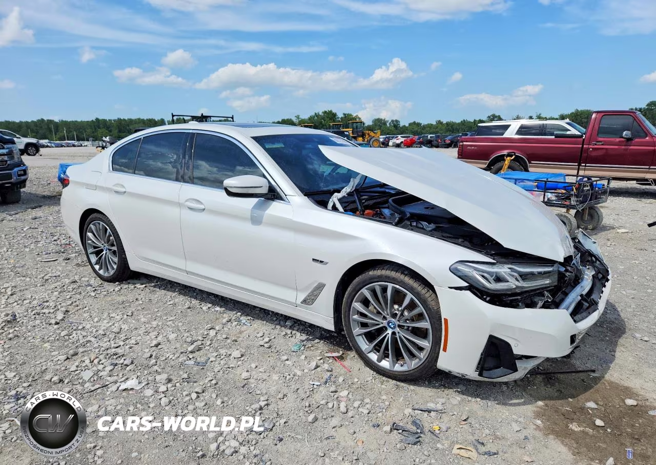 2023 BMW 530Xe VIN:WBA33AG09PCM09829 - 4