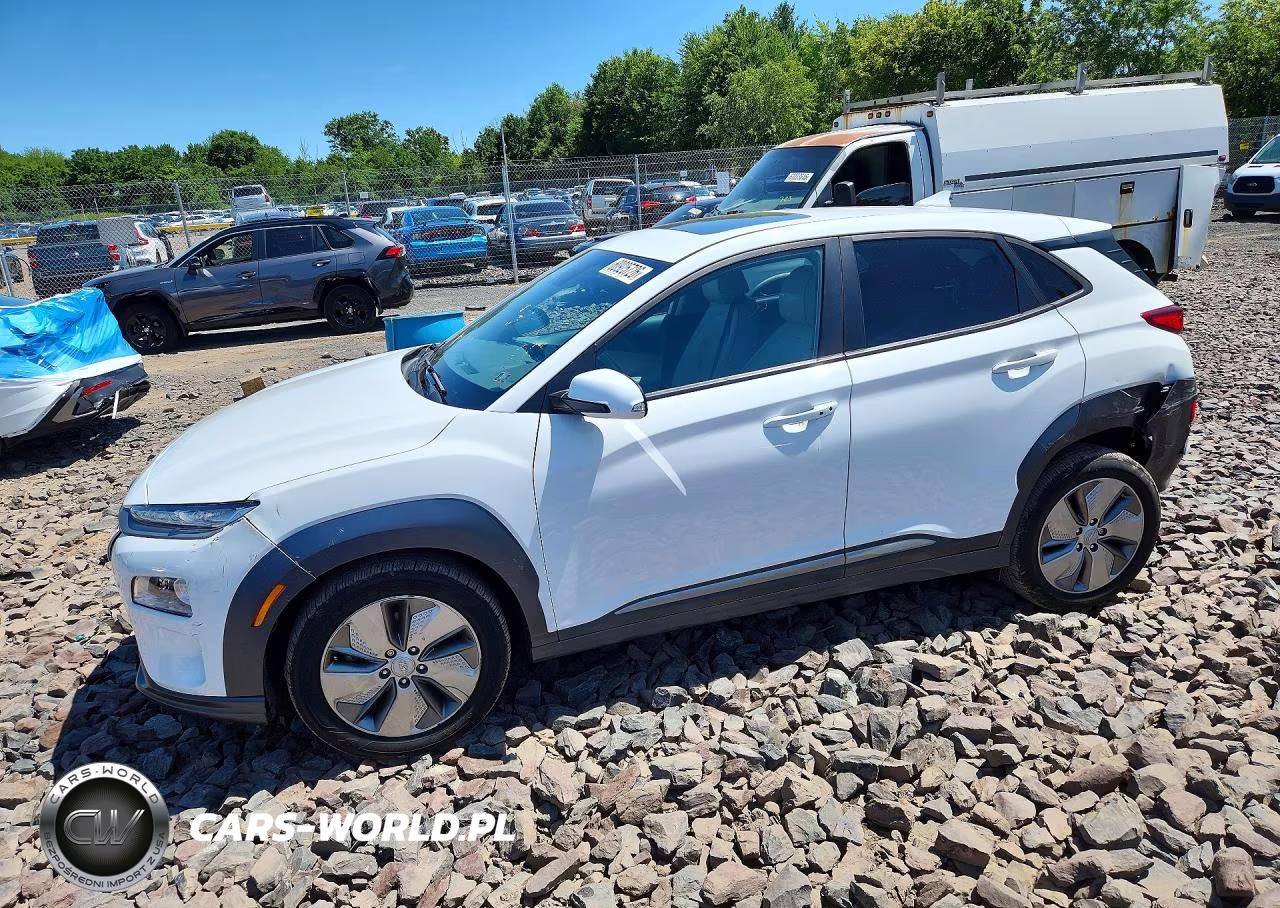 2021 Hyundai Kona Limited VIN:KM8K33AG3MU128756 - 1