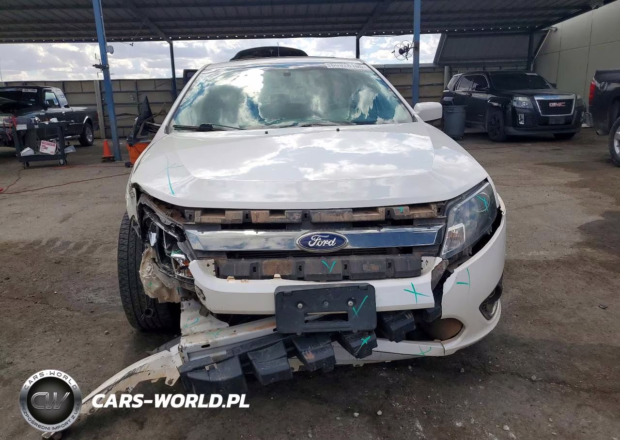 2012 Ford Fusion Sport VIN:3FAHP0KC6CR169844 - 5