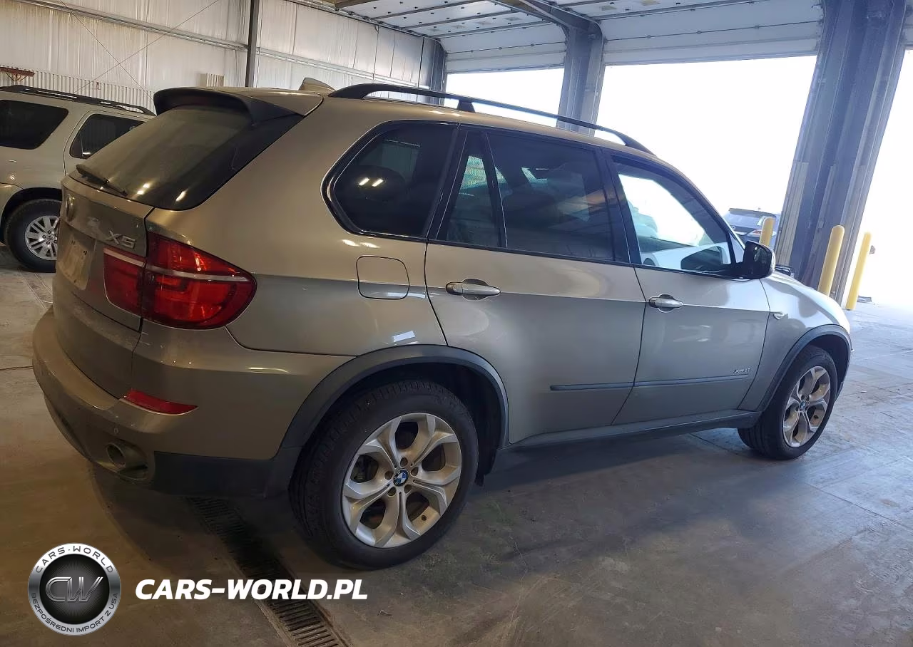 2011 BMW X5 xDrive35I VIN:5UXZV4C59BL403708 - 3