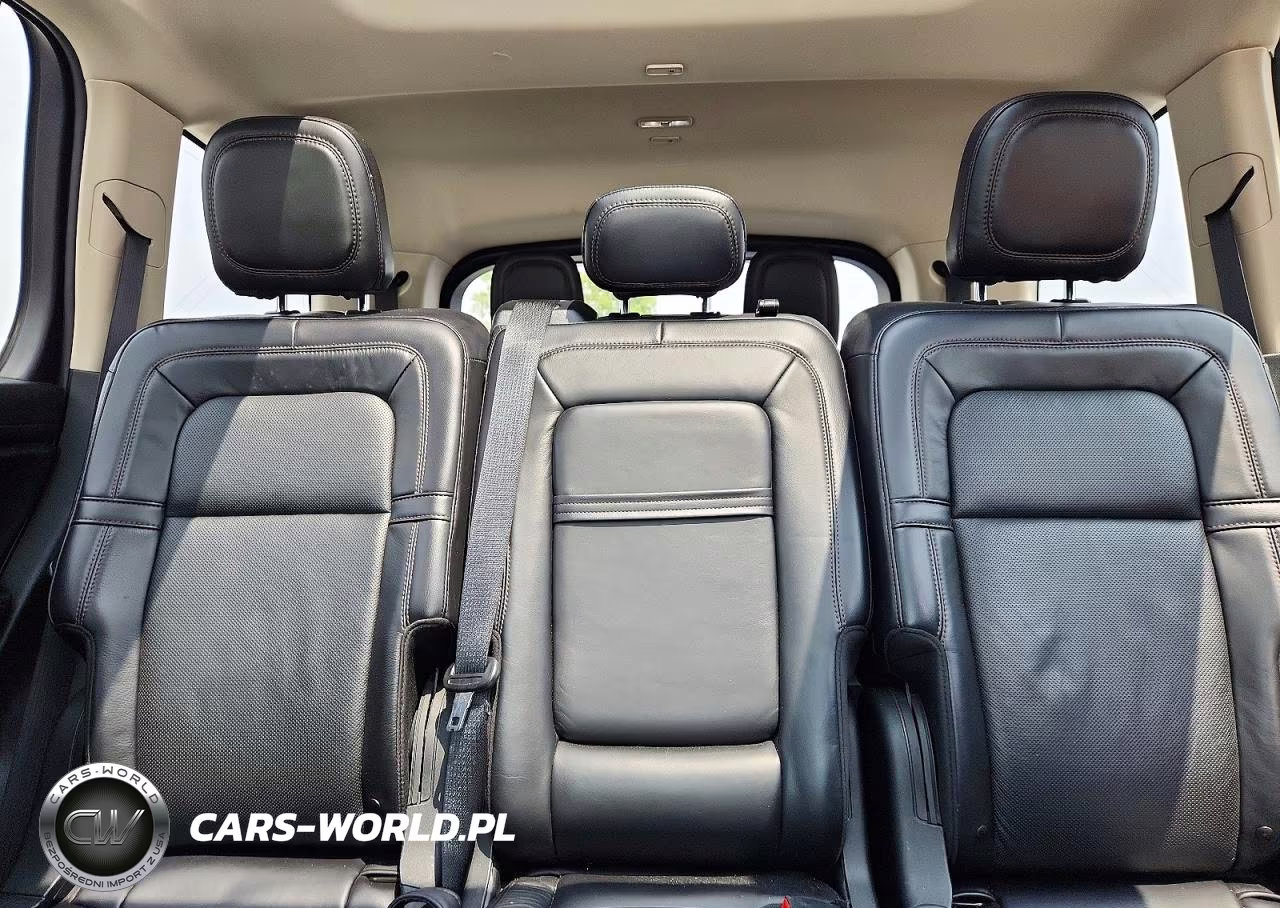 2020 Lincoln Aviator Reserve VIN:5LM5J7XC5LGL04571 - 10