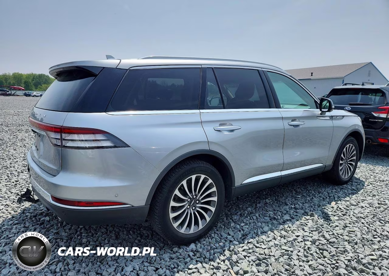 2020 Lincoln Aviator Reserve VIN:5LM5J7XC5LGL04571 - 3