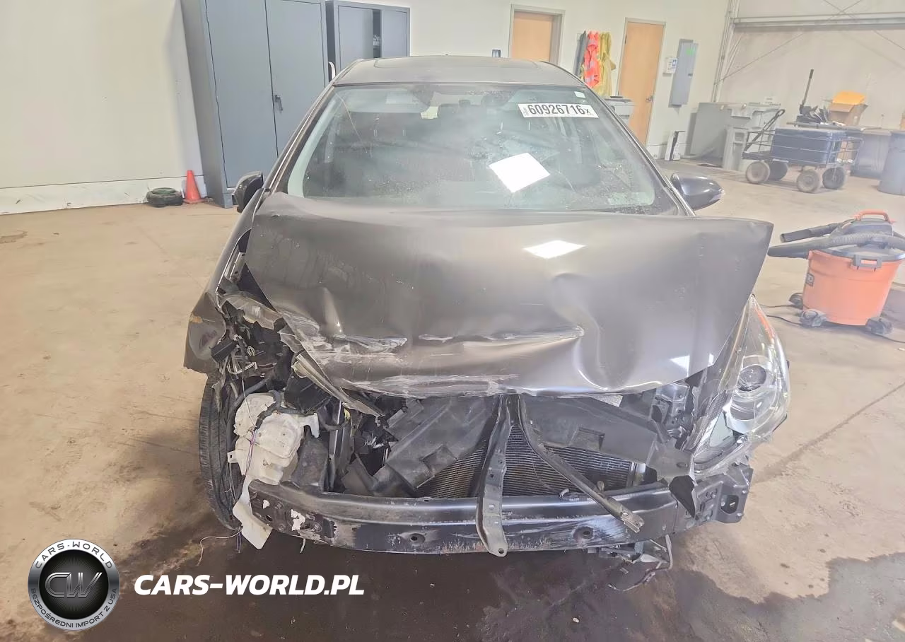 2016 Toyota Prius C Four VIN:JTDKDTB3XG1115859 - 5