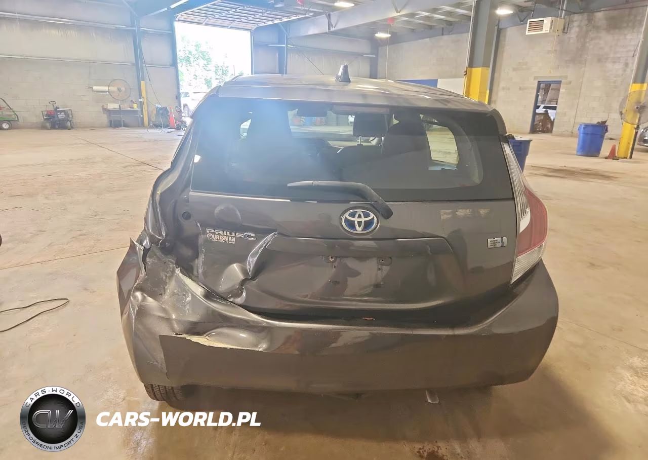 2016 Toyota Prius C Four VIN:JTDKDTB3XG1115859 - 6
