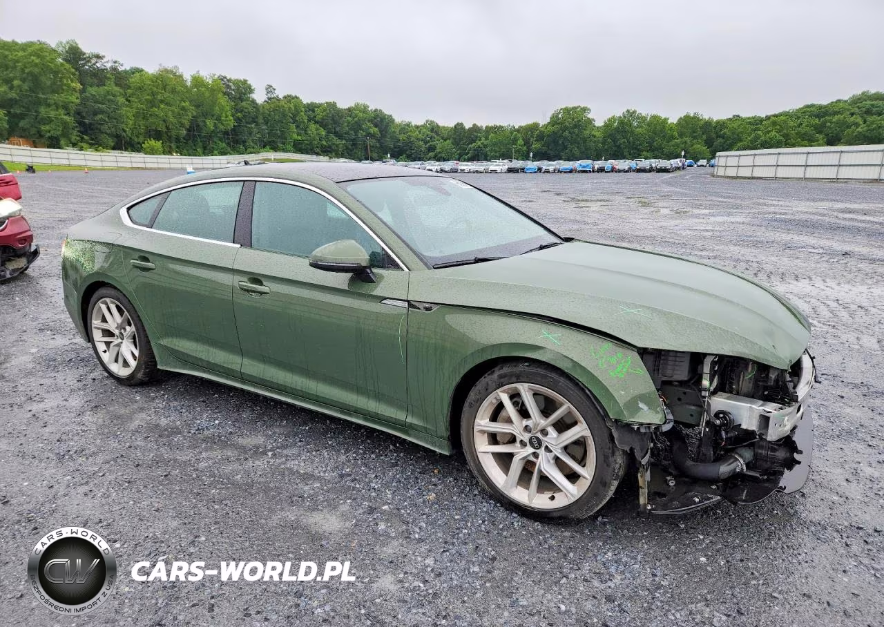 2024 Audi A5 Premium Plus 45 VIN:WAUFACF56RA019958 - 4