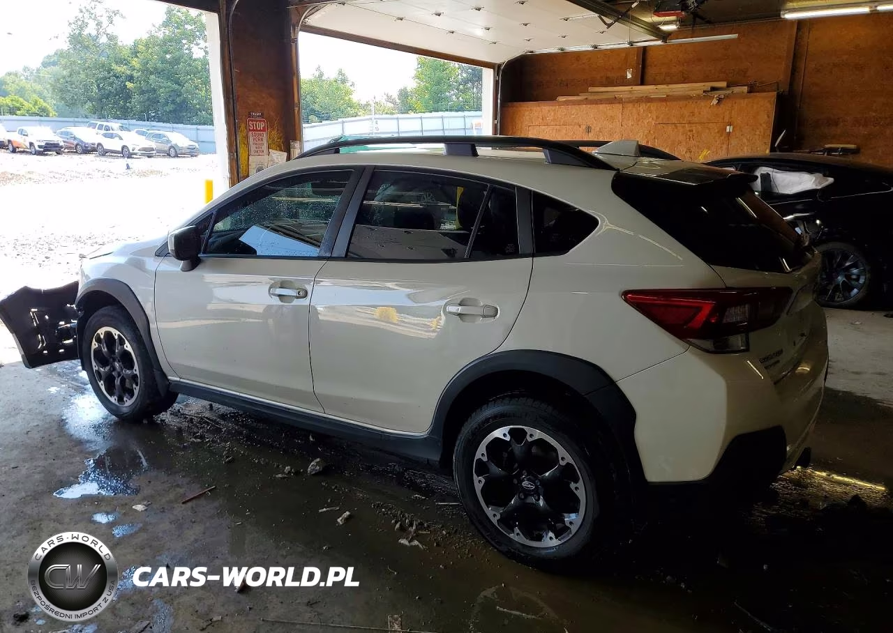 2023 Subaru Crosstrek Premium VIN:JF2GTACC0PG247393 - 2
