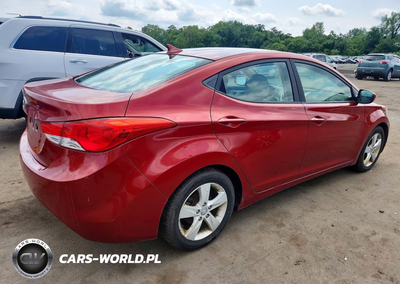 2011 Hyundai Elantra Gls VIN:KMHDH4AE0BU141766 - 3