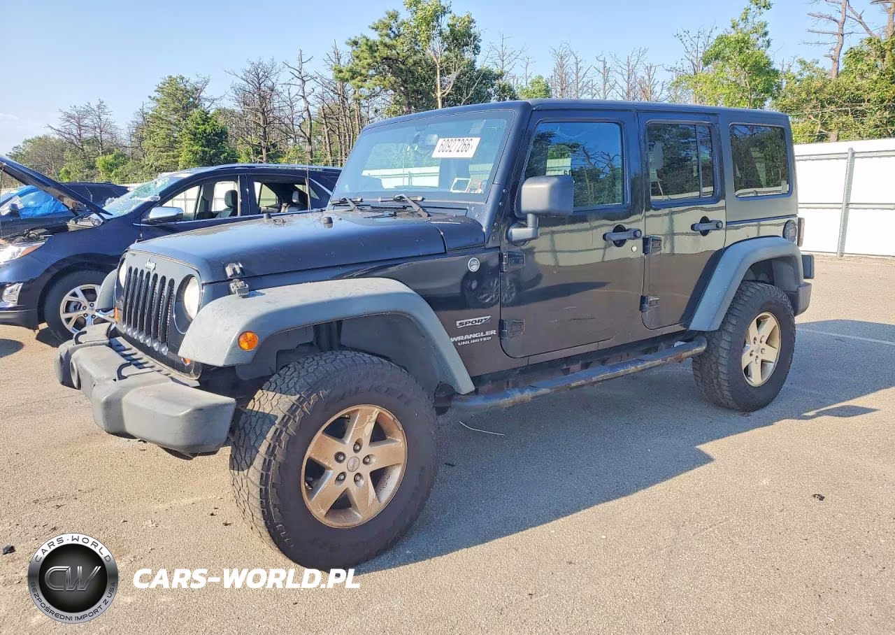 2013 Jeep Wrangler Unlimited Sport – zdjęcie 1 z 13