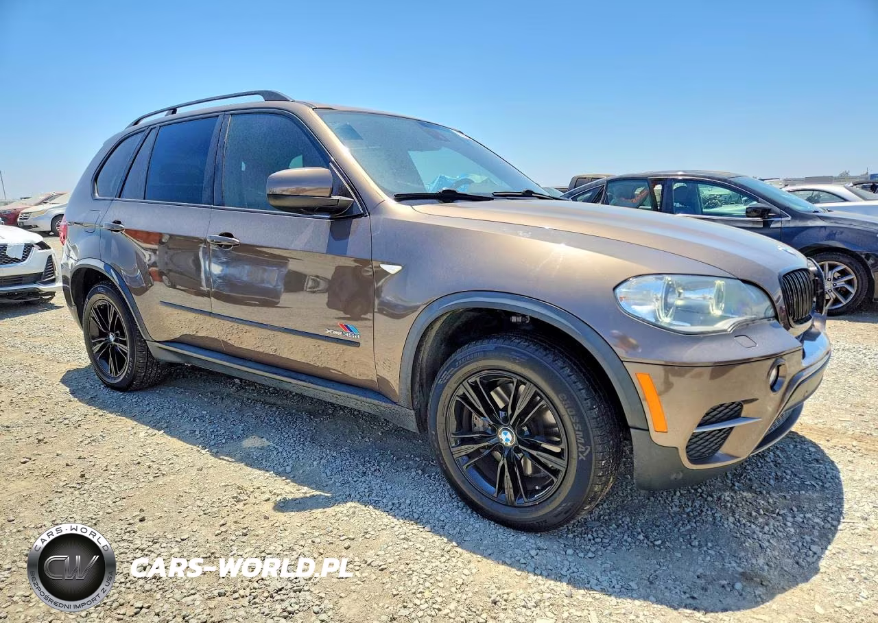 2012 BMW X5 xDrive35D VIN:5UXZW0C56CL667122 - 4
