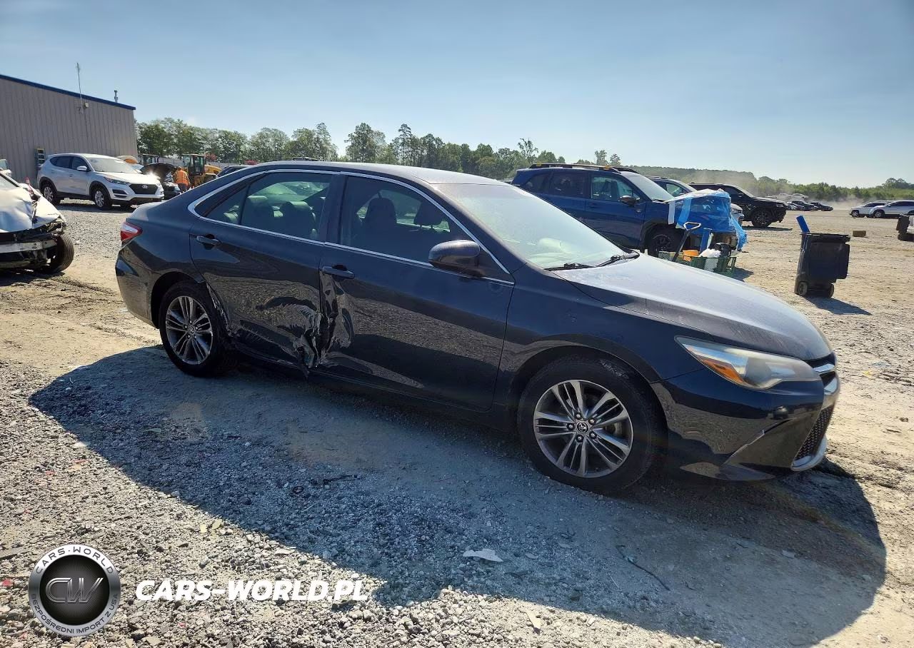 2015 Toyota Camry Se VIN:4T1BF1FK7FU937625 - 4