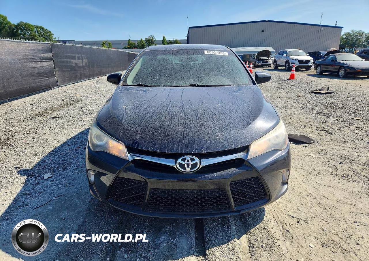 2015 Toyota Camry Se VIN:4T1BF1FK7FU937625 - 5