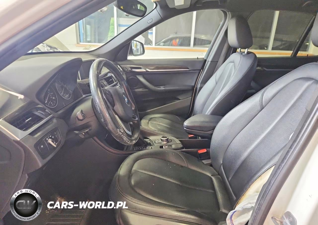 2017 BMW X1 xDrive28I VIN:WBXHT3C32H5F80695 - 7