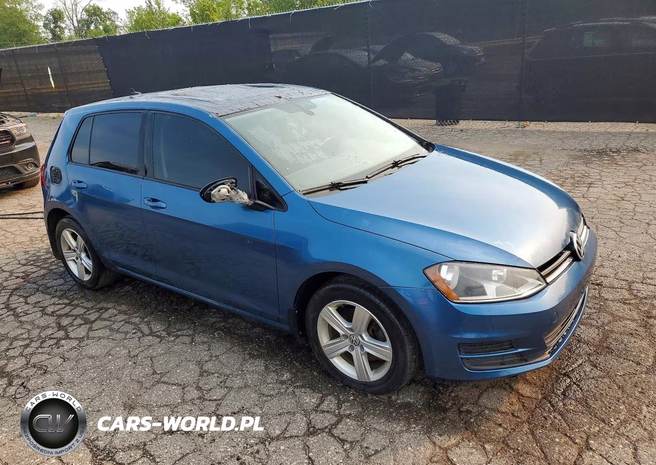 2017 Volkswagen Golf S VIN:3VW117AU1HM069717 - 4