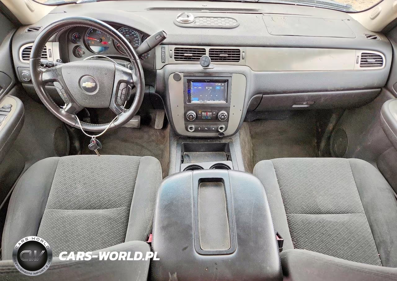 2008 Chevrolet Tahoe K1500 VIN:1GNFK13018J185937 - 8