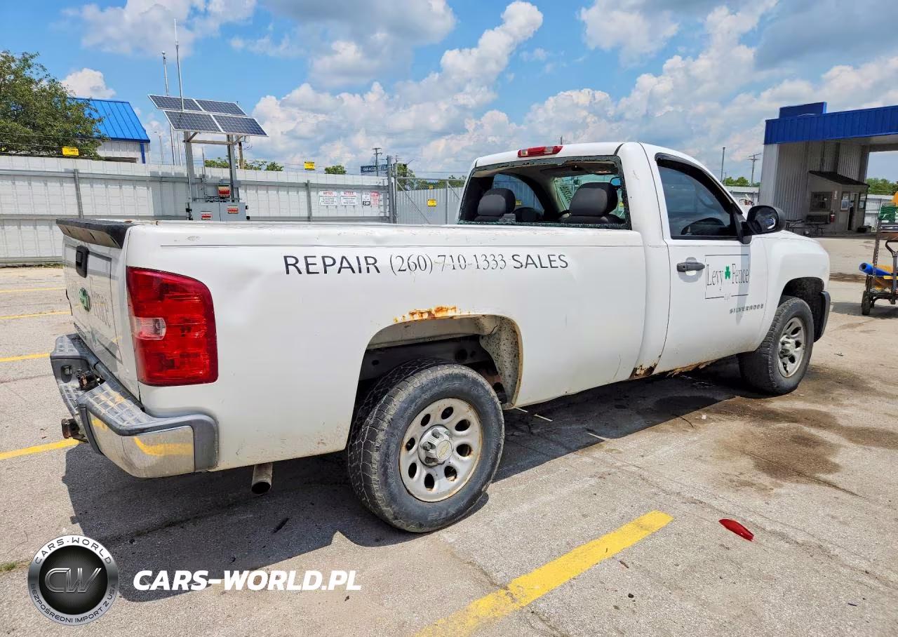 2008 Chevrolet Silverado C1500 VIN:1GCEC14X78Z173208 - 3