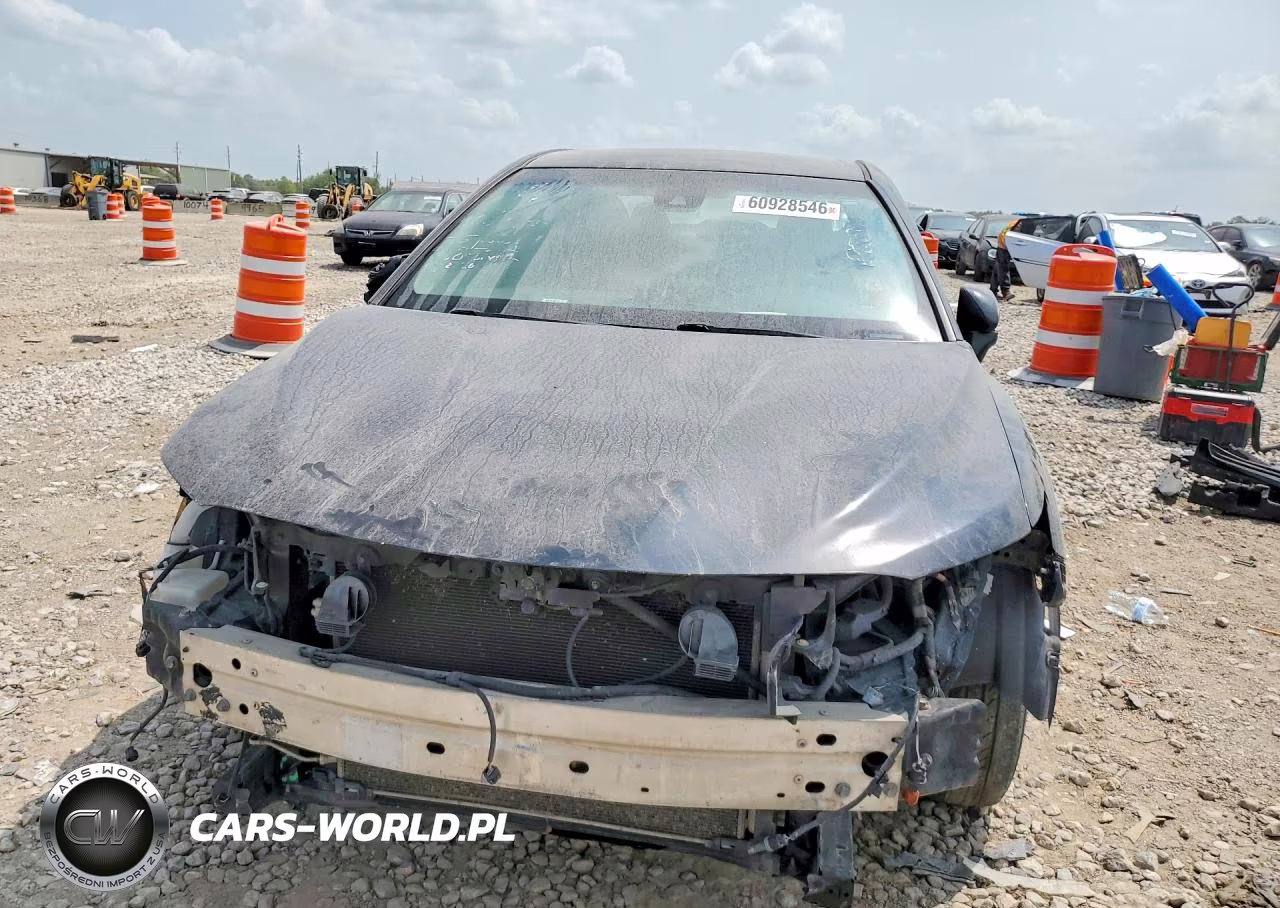 2019 Toyota Camry Le VIN:4T1B11HK4KU196226 - 5