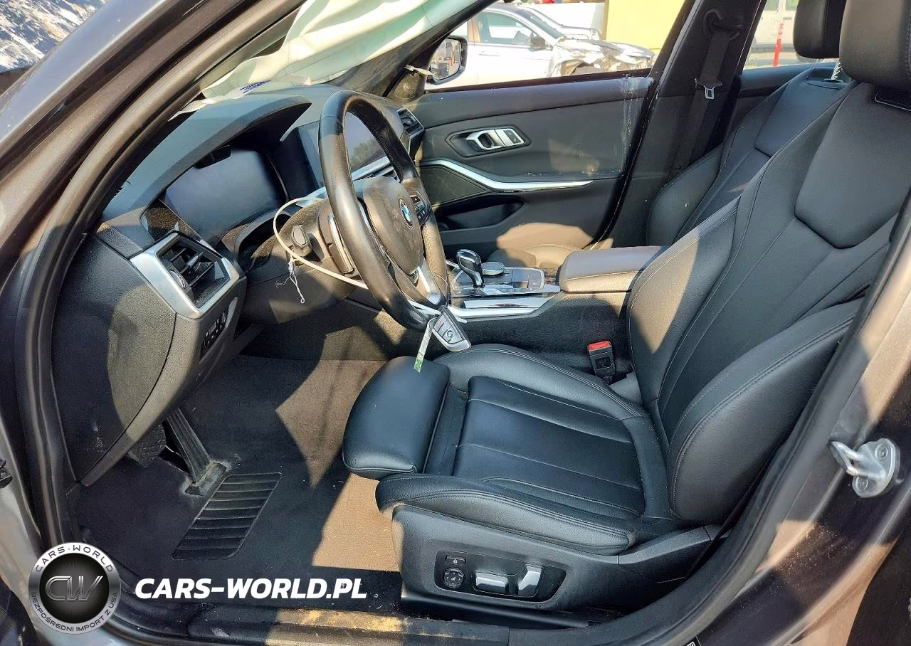 2019 BMW 330Xi VIN:WBA5R7C59KAJ82111 - 7