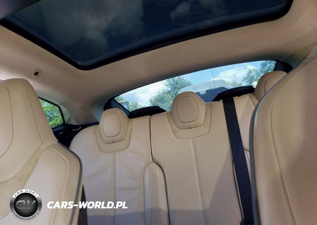 2013 Tesla Model S VIN:5YJSA1DP7DFP06103 - 10