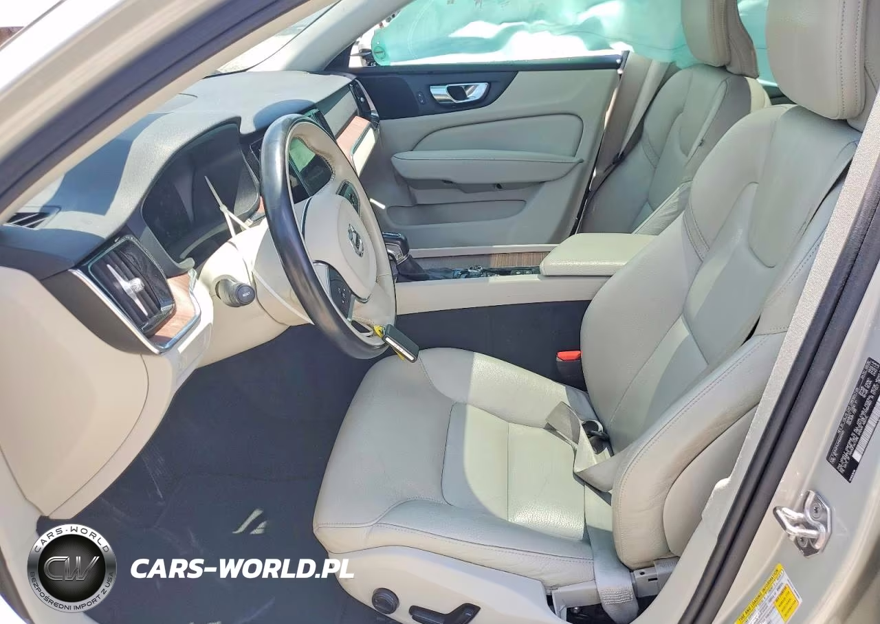 2021 Volvo S60 T5 Momentum VIN:7JR102FKXMG093505 - 7