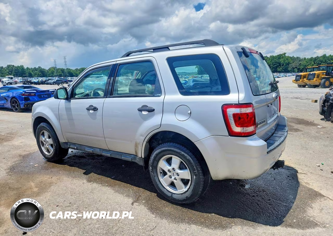 2009 Ford Escape Xls VIN:1FMCU02779KD08243 - 2