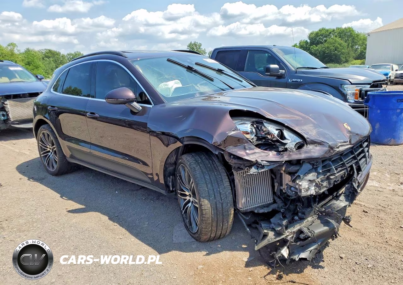 2018 Porsche Macan S VIN:WP1AB2A57JLB34944 - 4