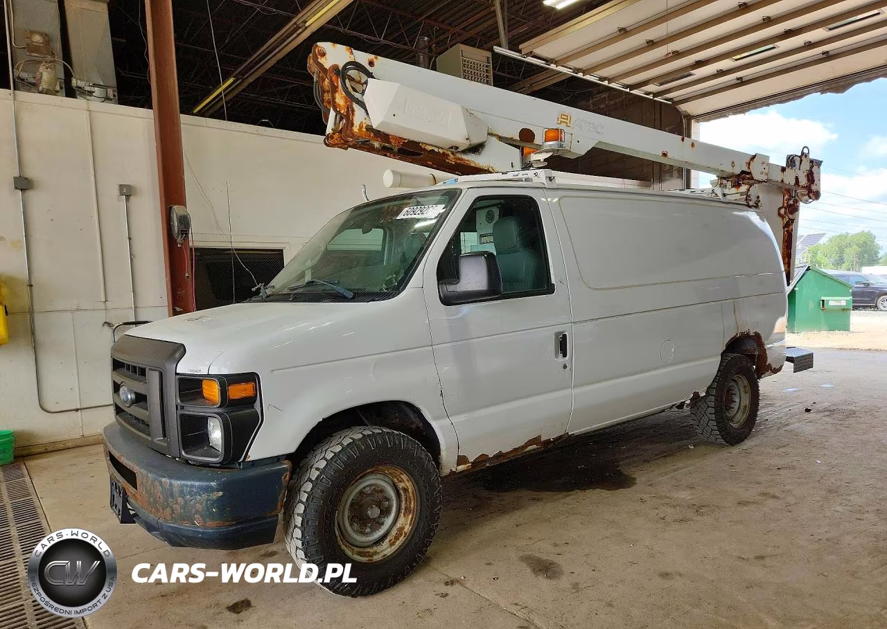 2009 Ford E350 Van With Bucket Lift