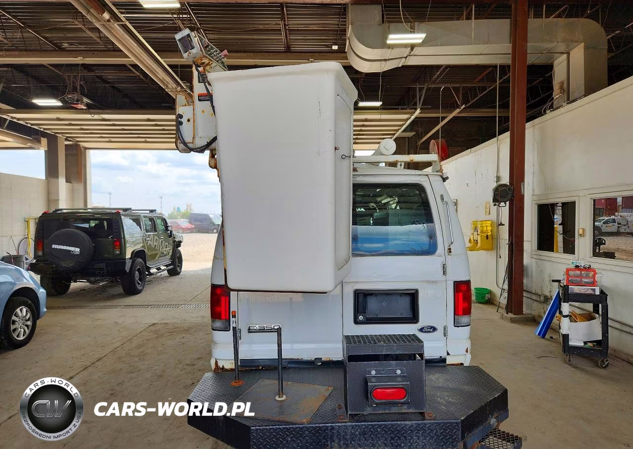 2009 Ford E350 Van With Bucket Lift VIN:1FTSE34L09DA88957 - 6