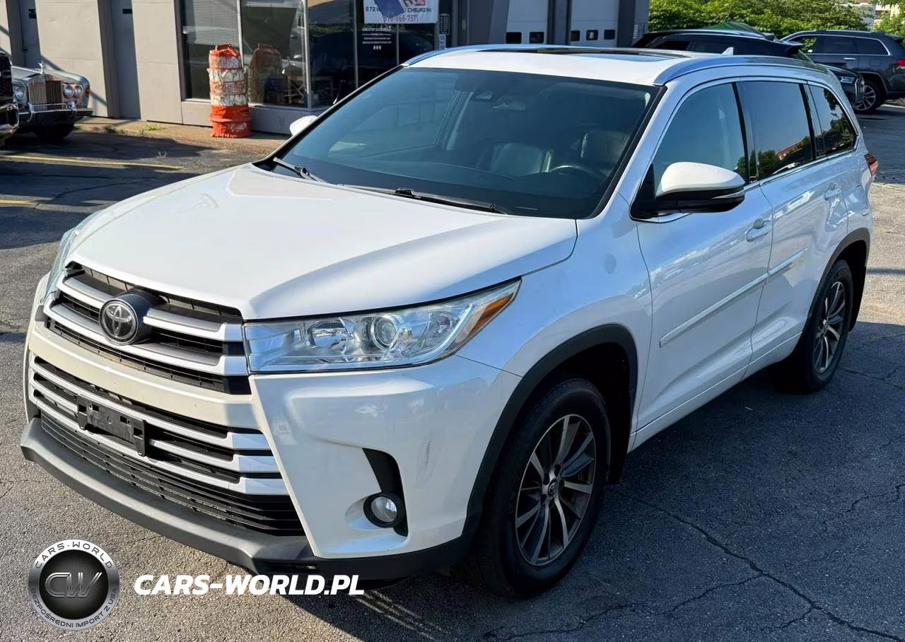 2017 Toyota Highlander Xle – zdjęcie 1 z 12