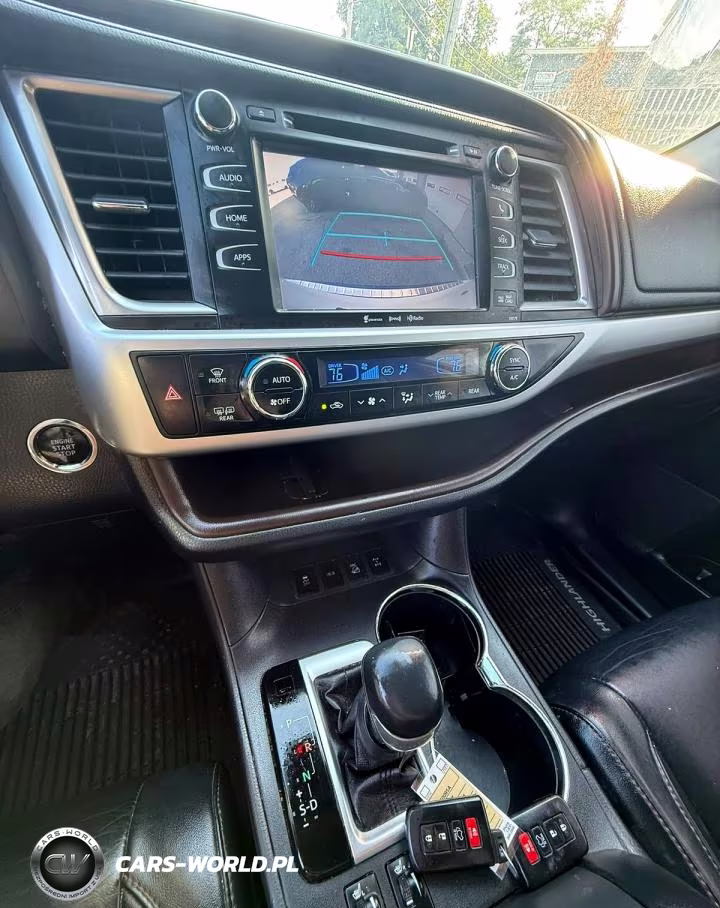 2017 Toyota Highlander Xle VIN:5TDJZRFH6HS474409 - 10
