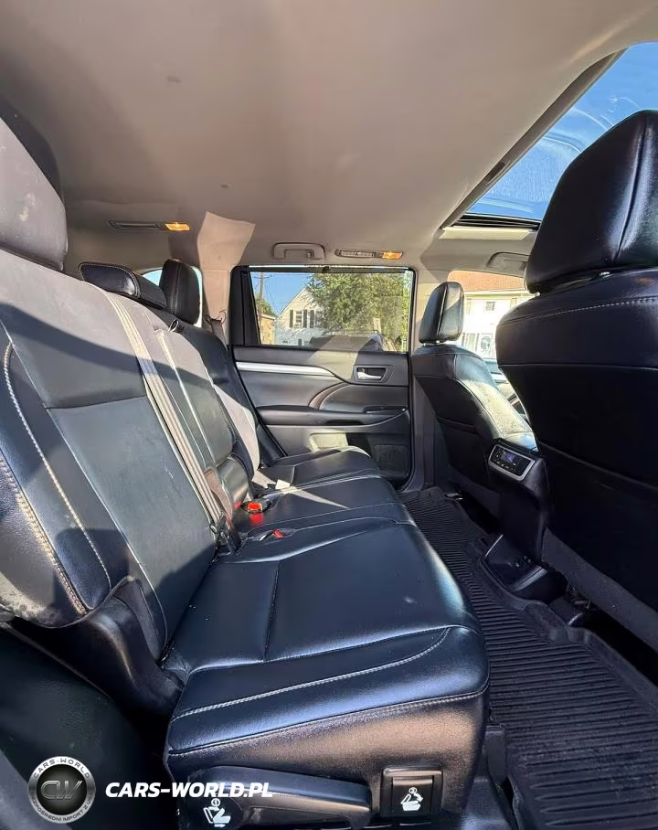 2017 Toyota Highlander Xle VIN:5TDJZRFH6HS474409 - 6