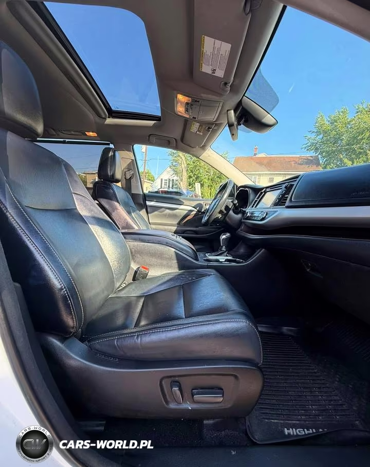 2017 Toyota Highlander Xle VIN:5TDJZRFH6HS474409 - 7