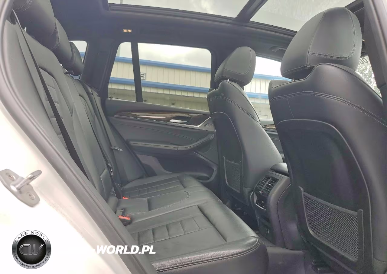 2018 BMW X3 xDrive30I VIN:5UXTR9C55JLC76920 - 11