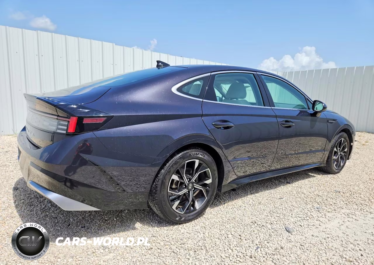 2025 Hyundai Sonata Sel VIN:KMHL64JA7SA497776 - 3