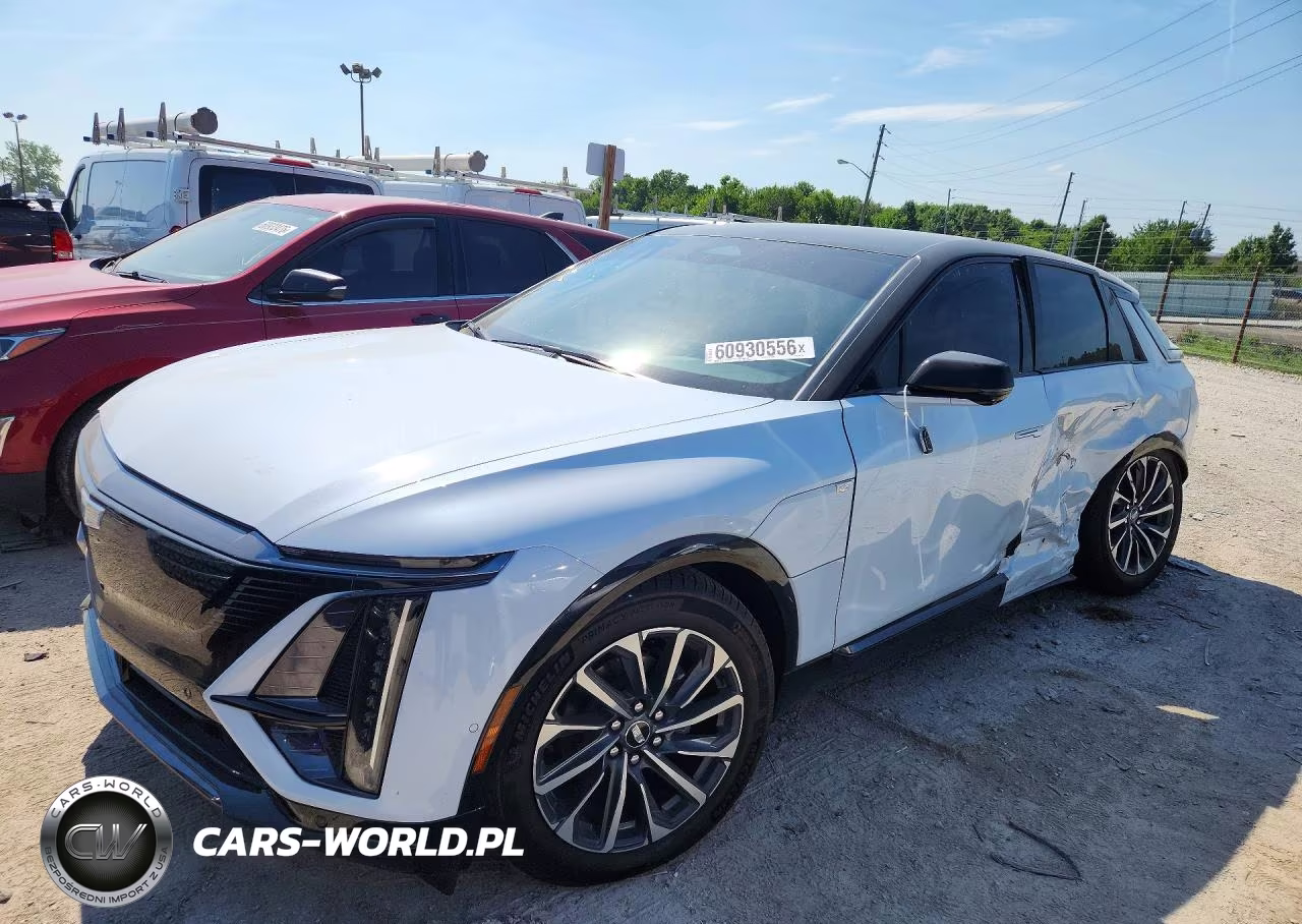 2026 Cadillac Lyriq Sport