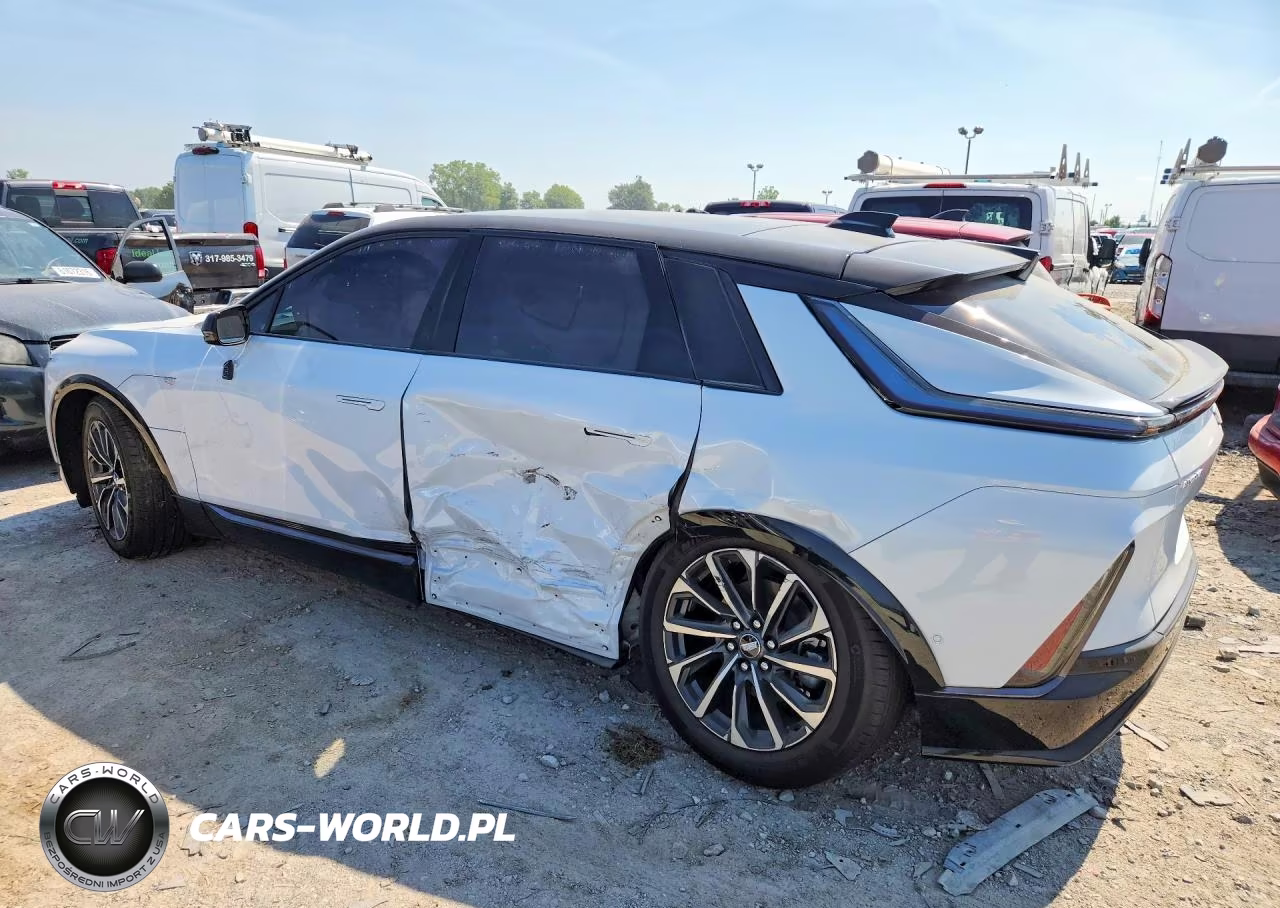 2026 Cadillac Lyriq Sport VIN:1GYKPURL9TZ303183 - 2