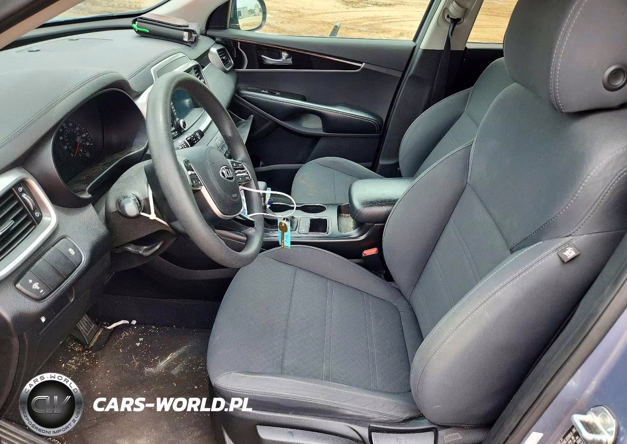 2020 Kia Sorento S VIN:5XYPG4A55LG632910 - 7