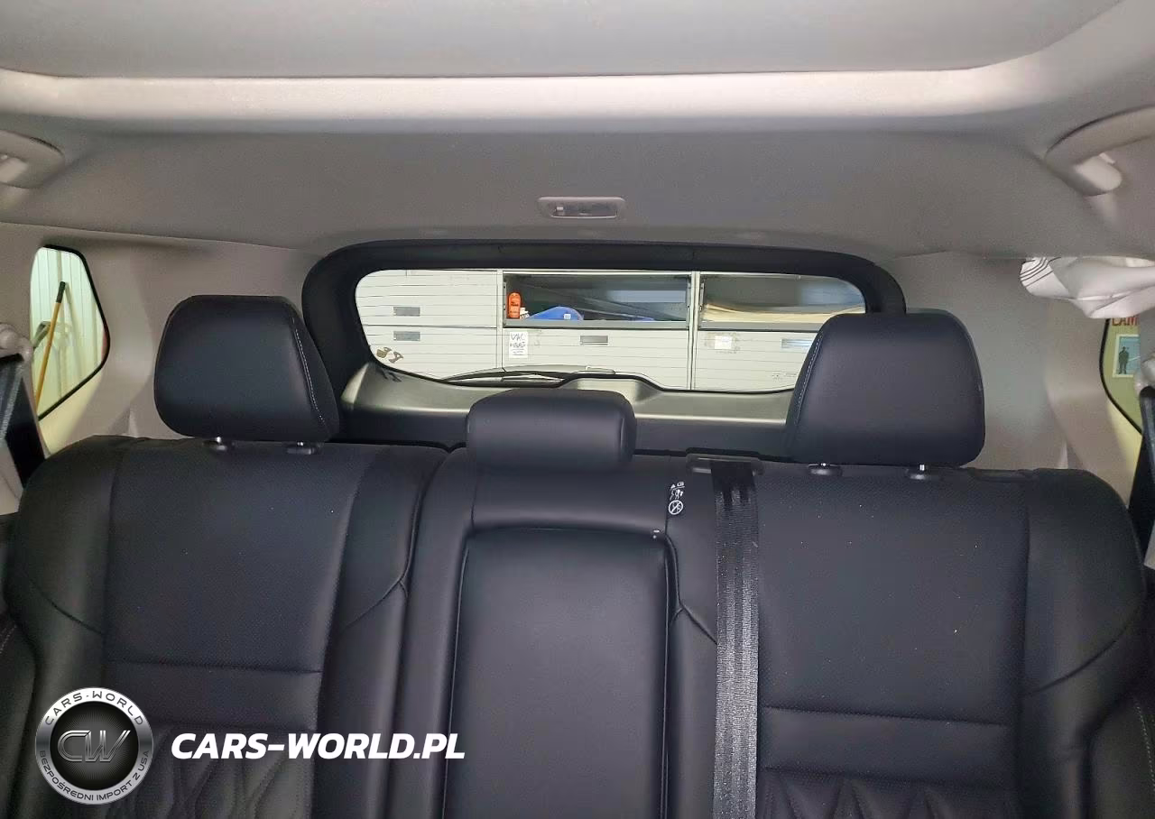2025 Nissan Rogue Platinum VIN:JN8BT3DD3SW471904 - 10