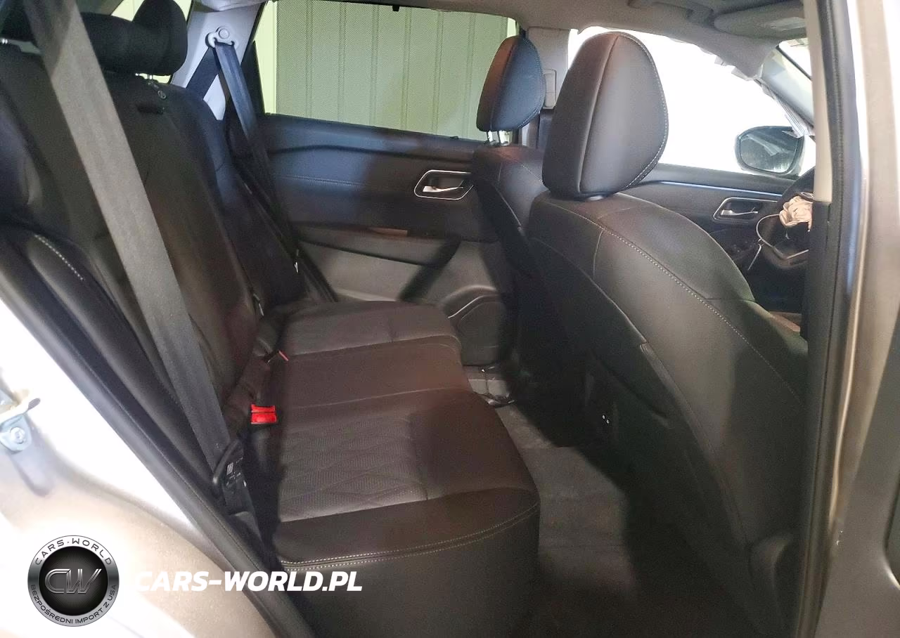 2025 Nissan Rogue Platinum VIN:JN8BT3DD3SW471904 - 11