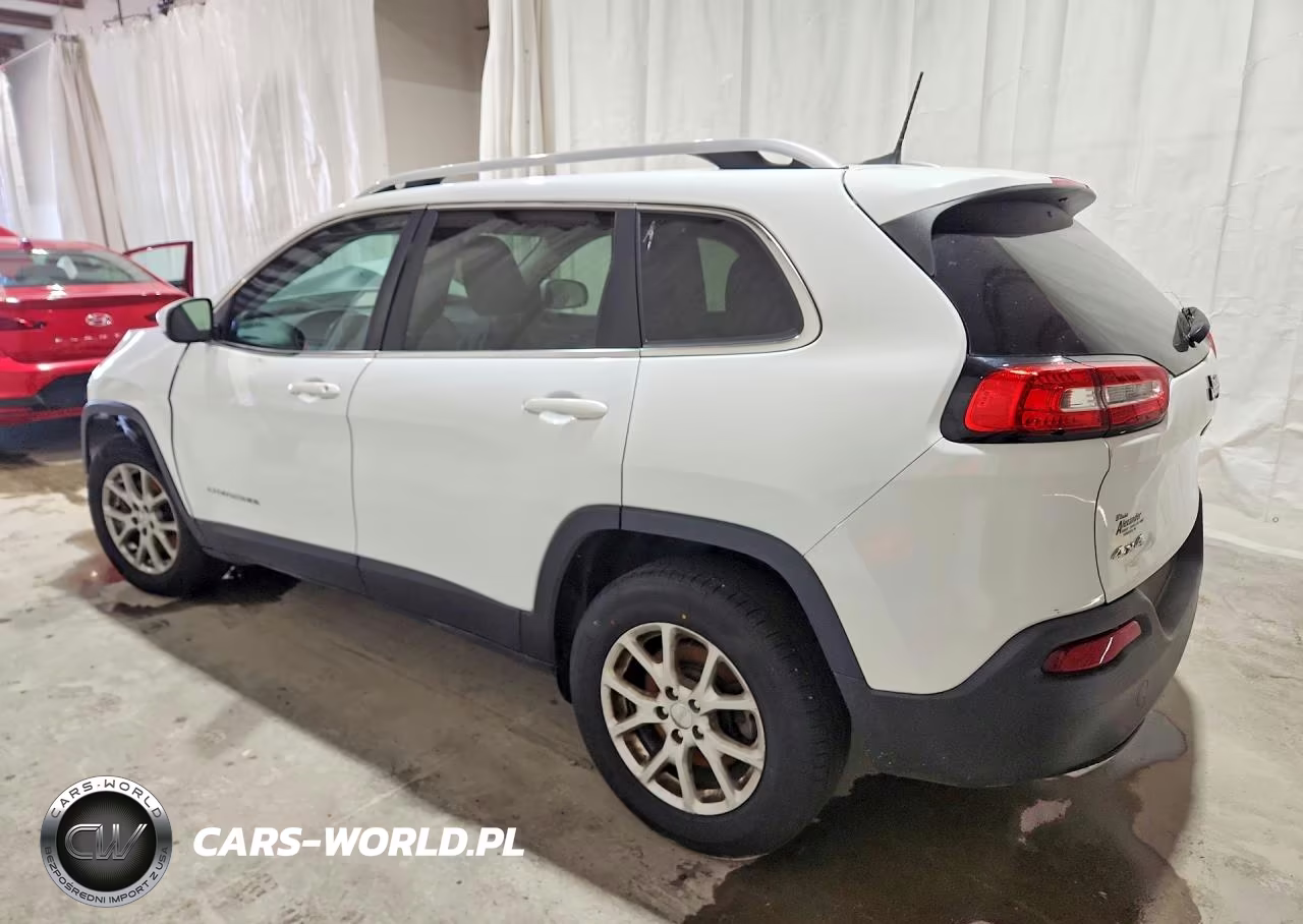 2017 Jeep Cherokee Latitude VIN:1C4PJMCS1HW506350 - 2