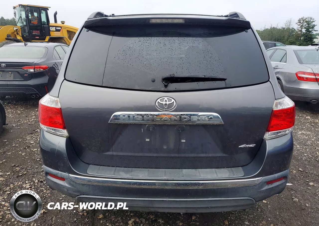 2013 Toyota Highlander Plus VIN:5TDBK3EH6DS190070 - 6